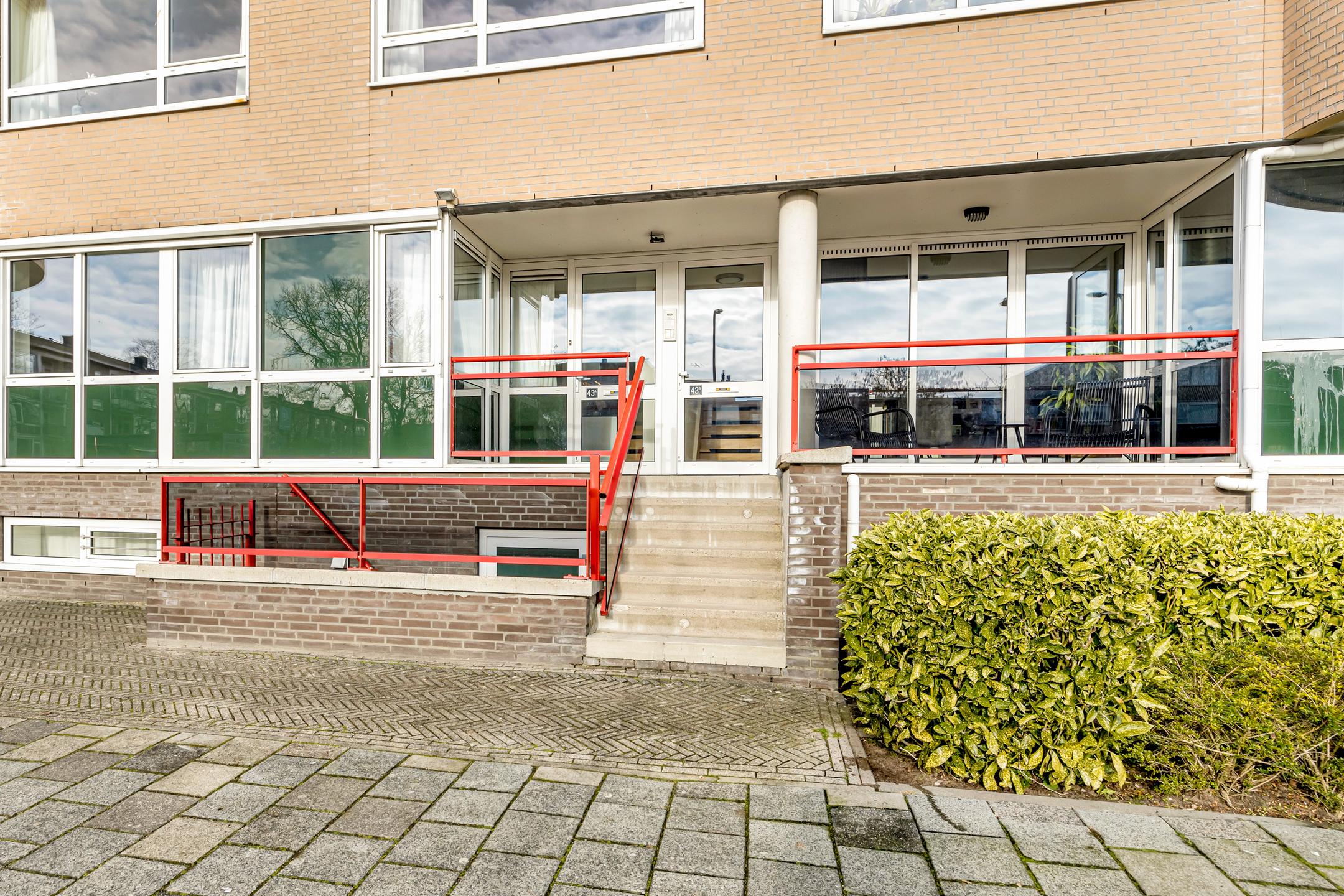 Appartement te koop: Van Riebeeckweg 43B, Hilversum