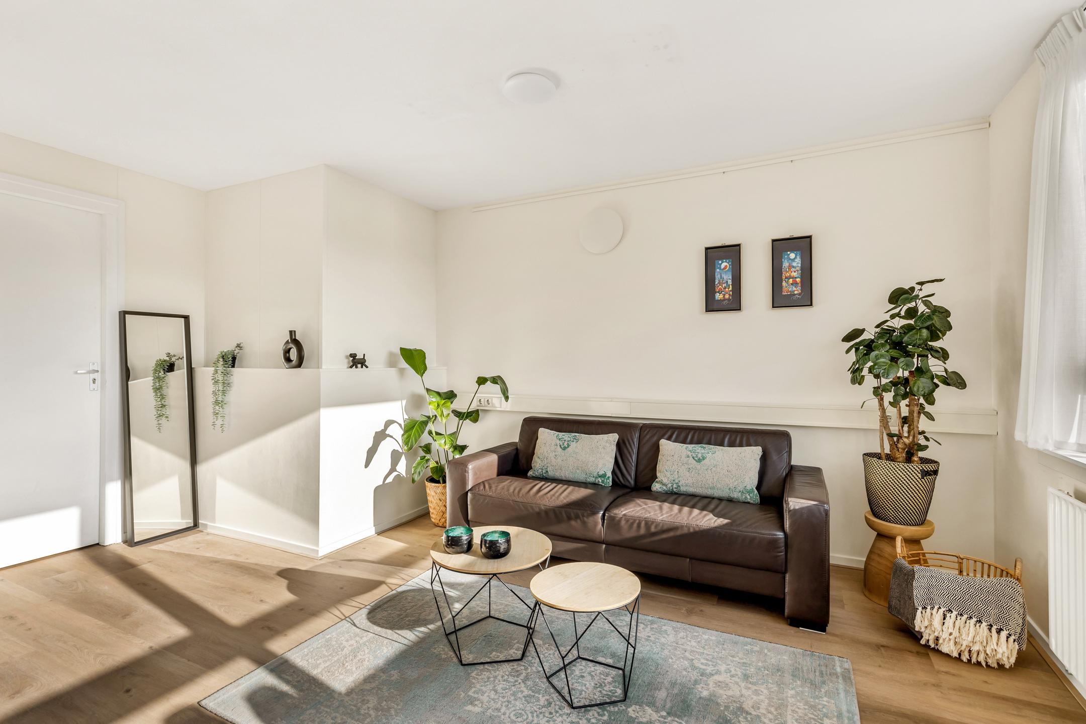 Appartement te koop: Van Riebeeckweg 43B, Hilversum