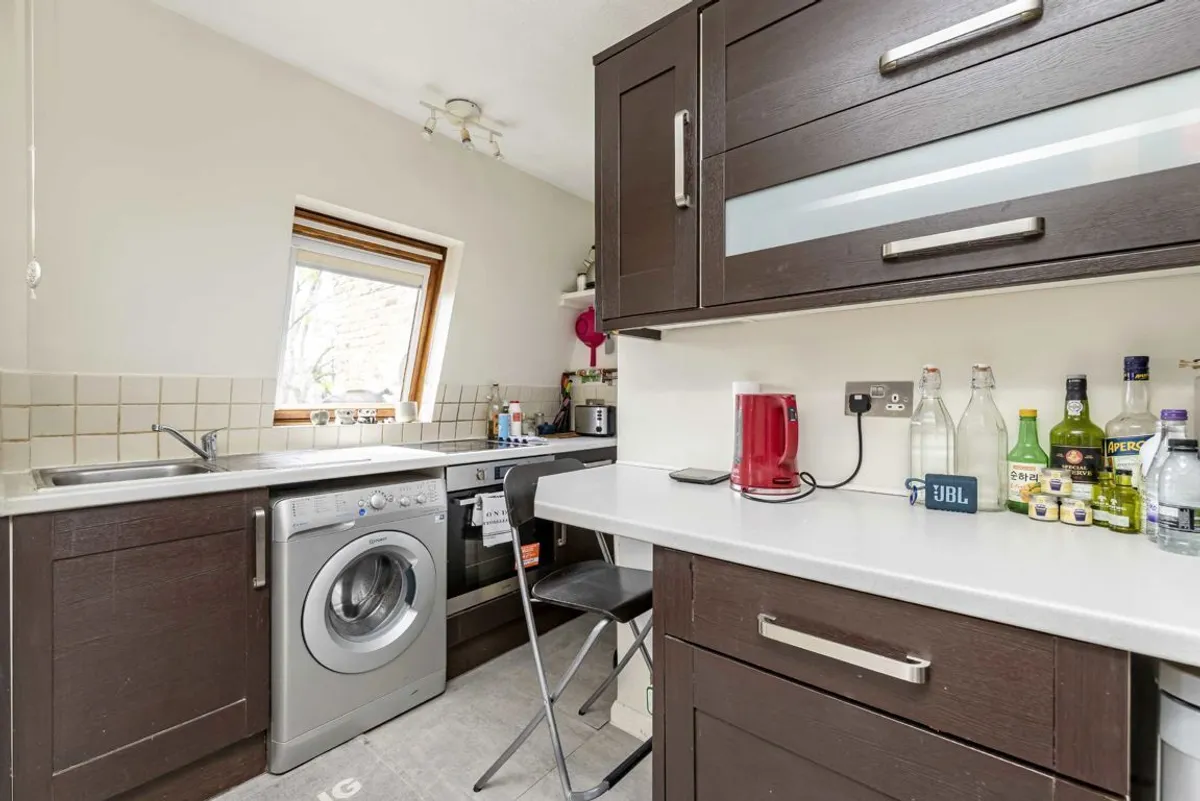 Flat Cromwell Grove in Greater London