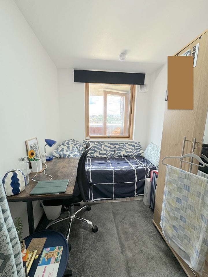 Room St. Pancras Way in Greater London