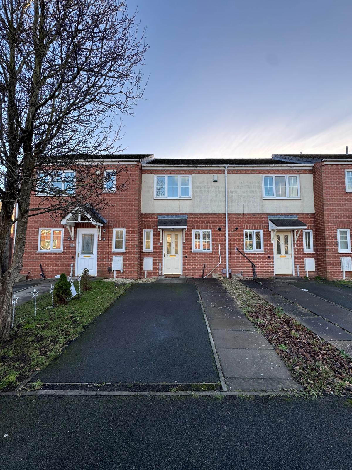 House Kettlewell Close in Derby