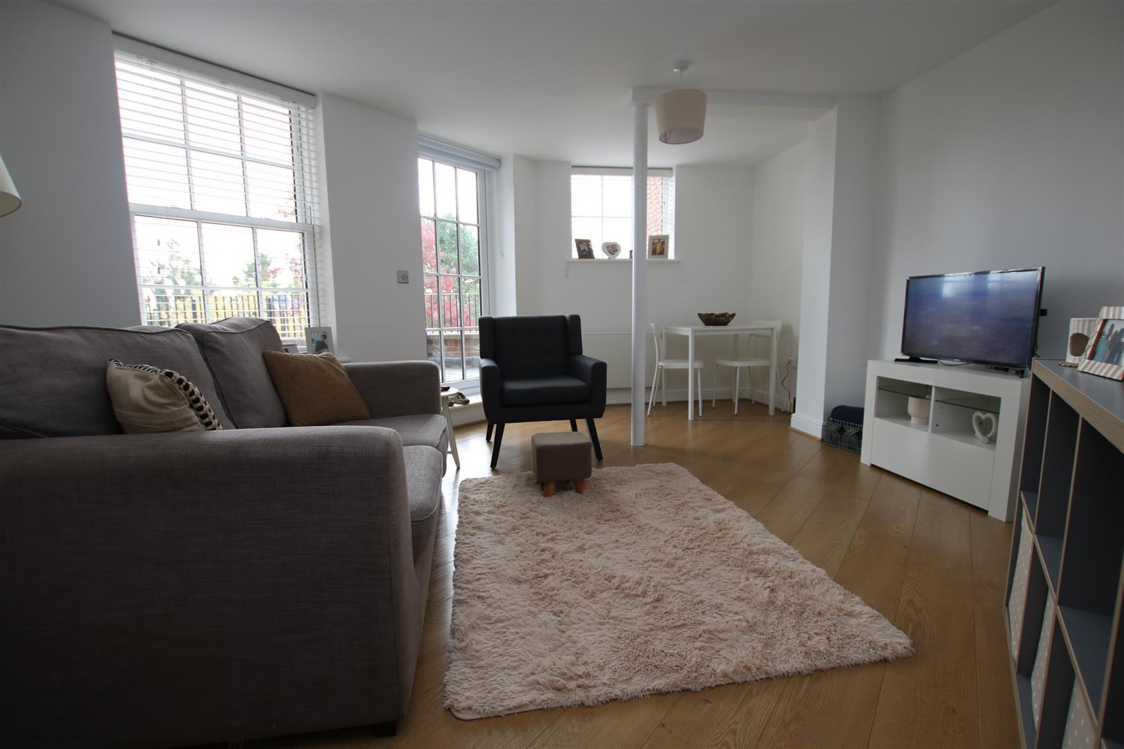 Flat Reddaway Drive in Teignbridge