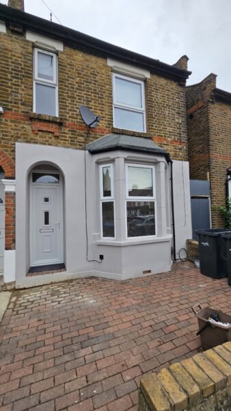 House Brettenham Road in Greater London