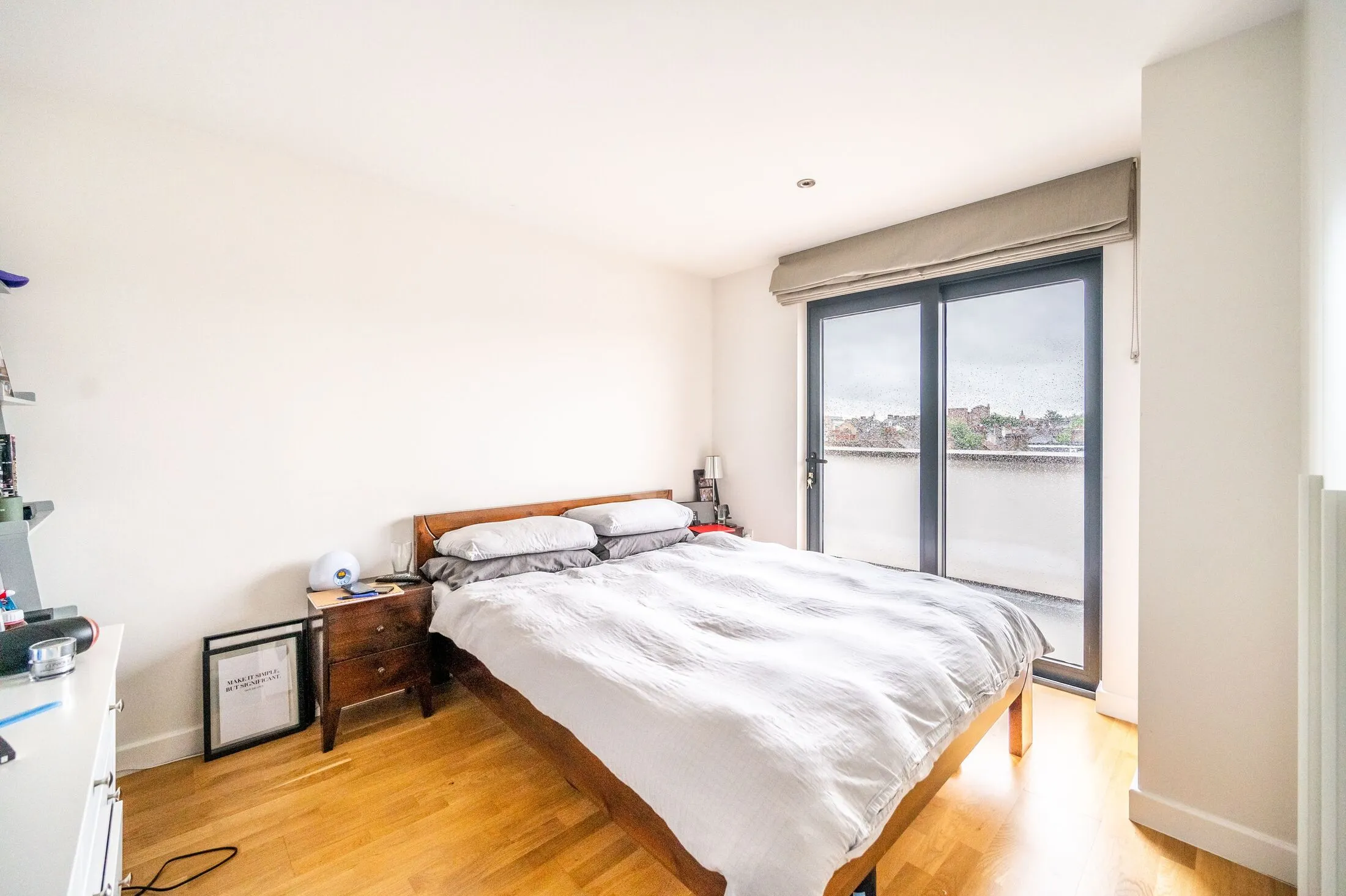 Flat Ashvale Road in Greater London