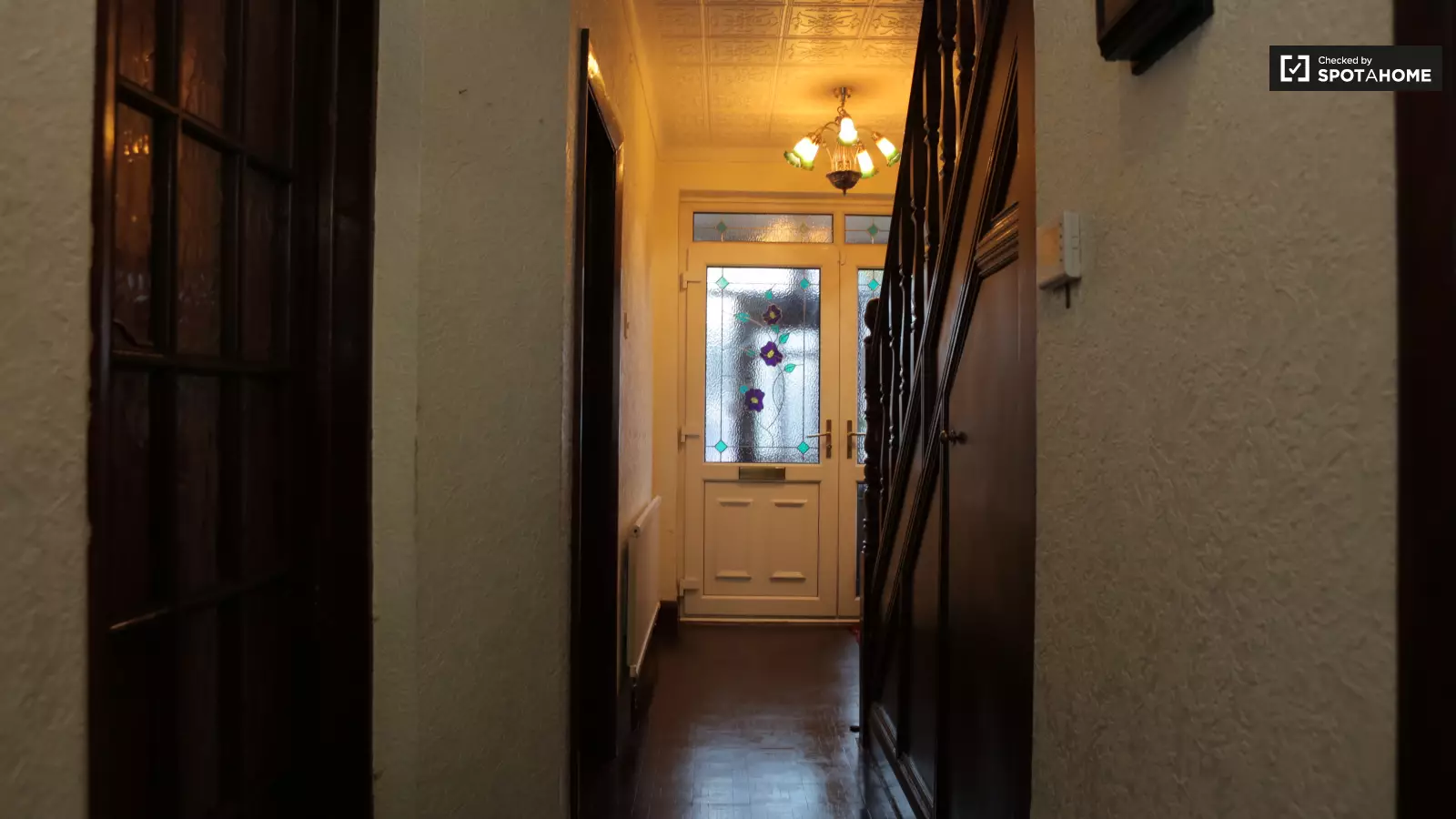 Room Chadville Gardens in Greater London