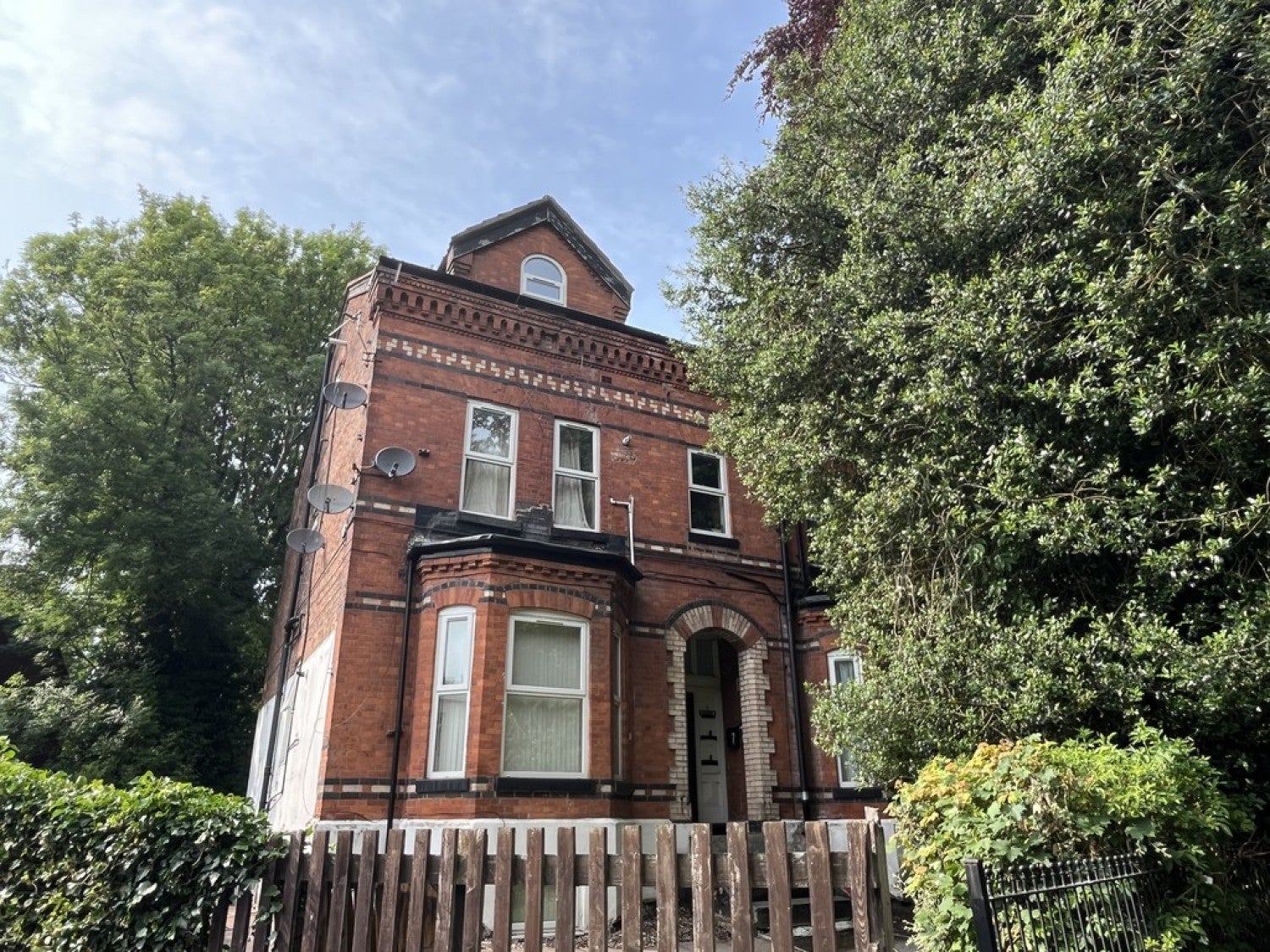 Flat Deerpark Road in Manchester