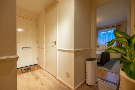 Flat Arbour View Court in Northampton