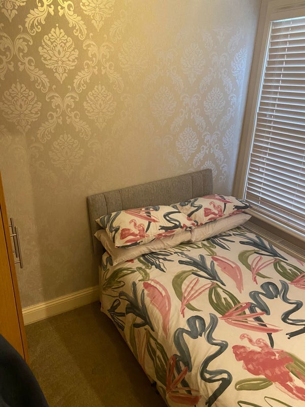 Room Southfield Road in Greater London