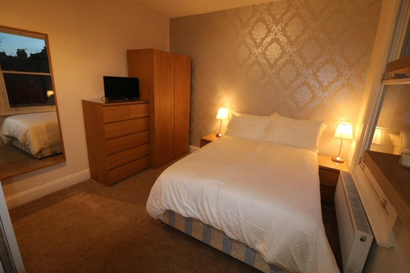 Room Southfield Road in Greater London