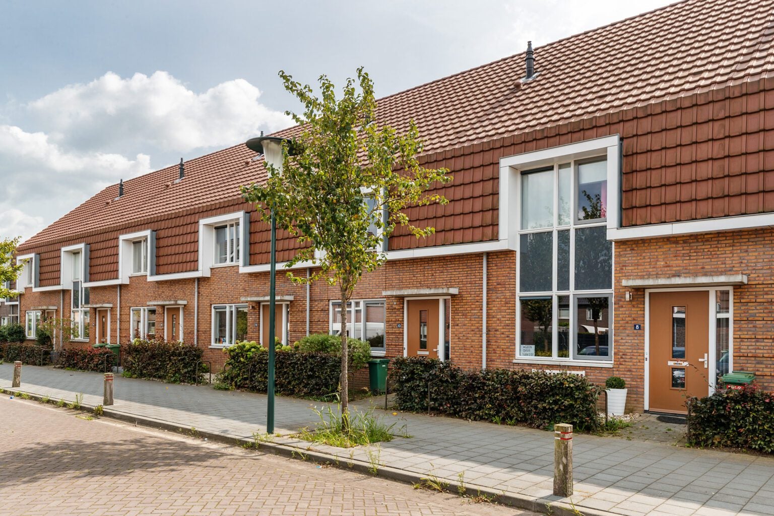 Huis Lingegraaf 6 in Elst