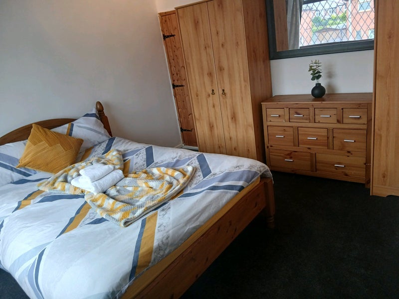 Room West Park Avenue in Preston