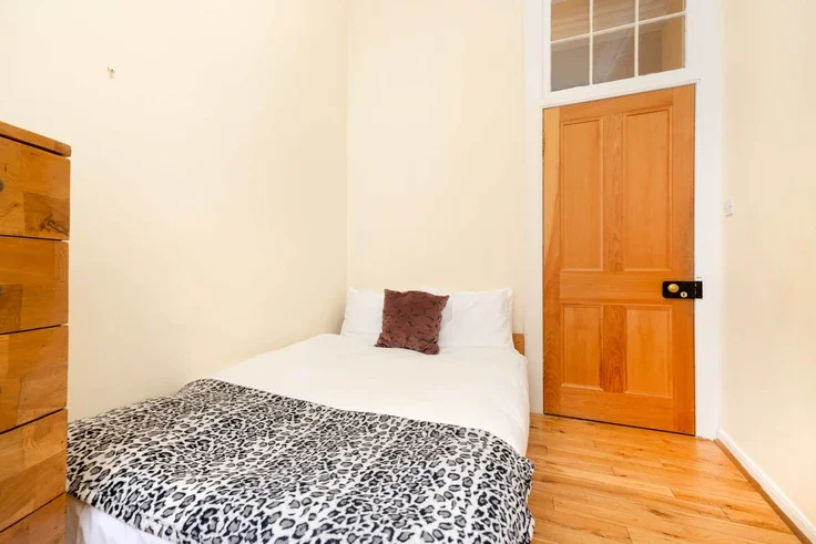 Flat West Bow in City of Edinburgh