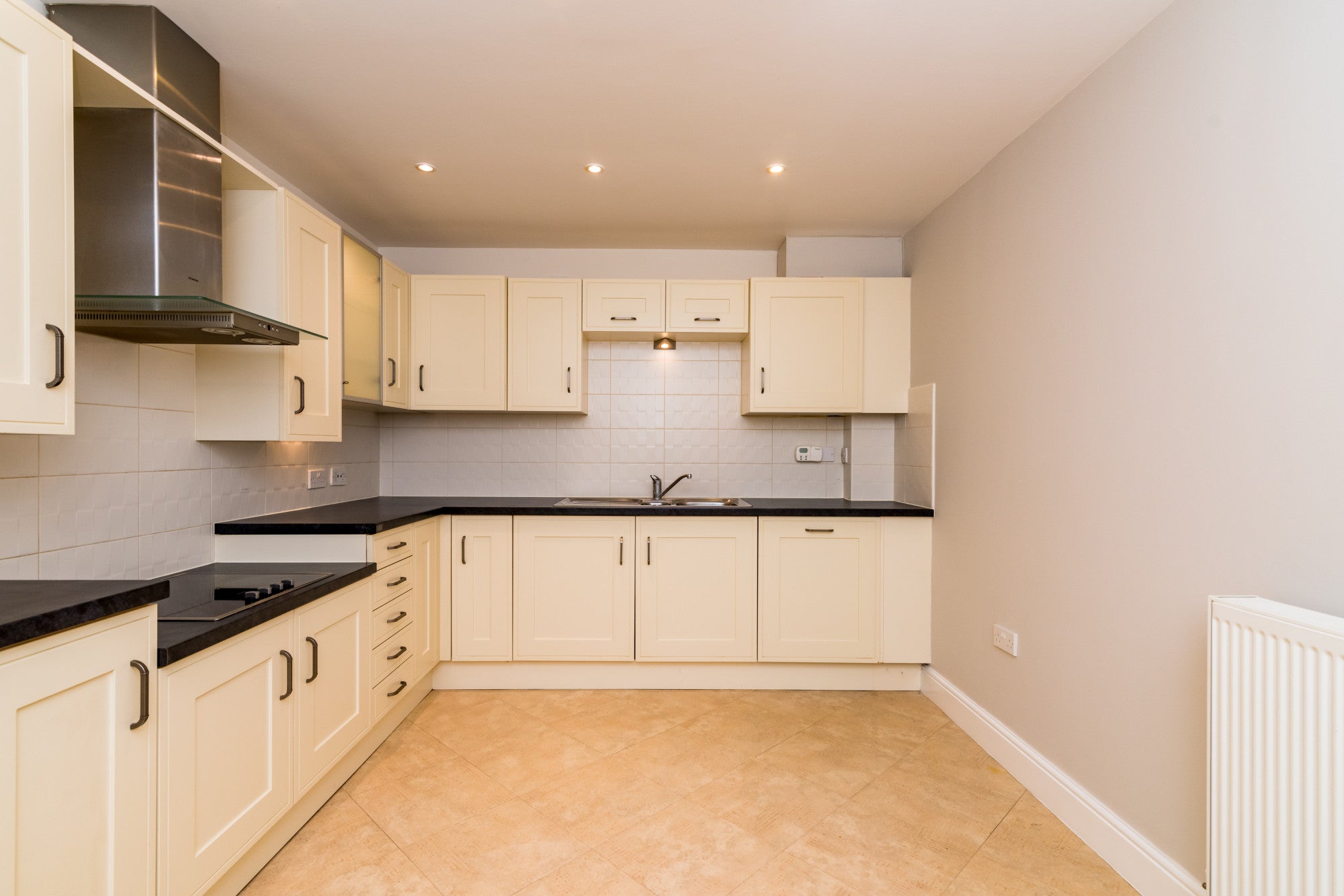 Flat Four Oaks Road in Birmingham