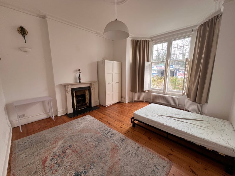 House Gunton Road in Greater London