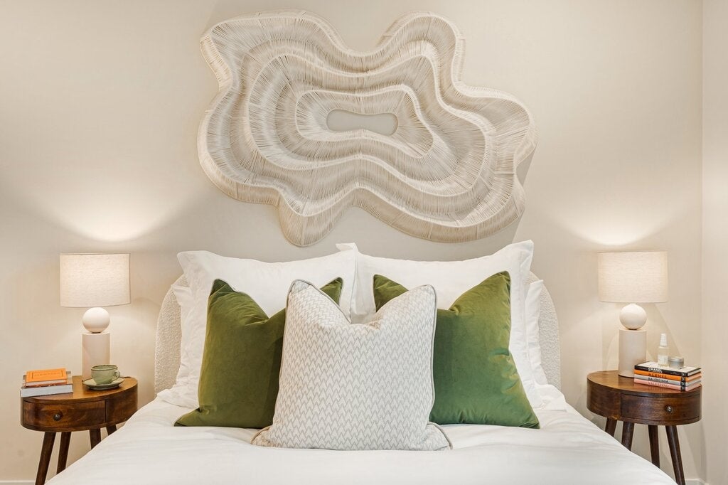 Flat Bodley Way in Greater London