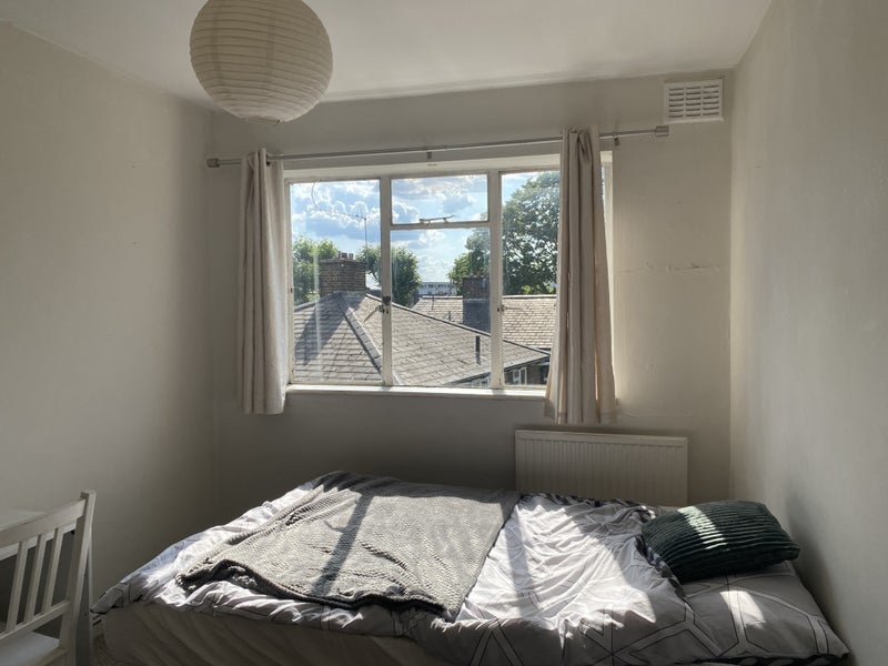 Room Southey Road in Greater London