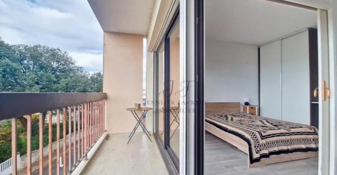 Flat Rue des Treilles in Libourne