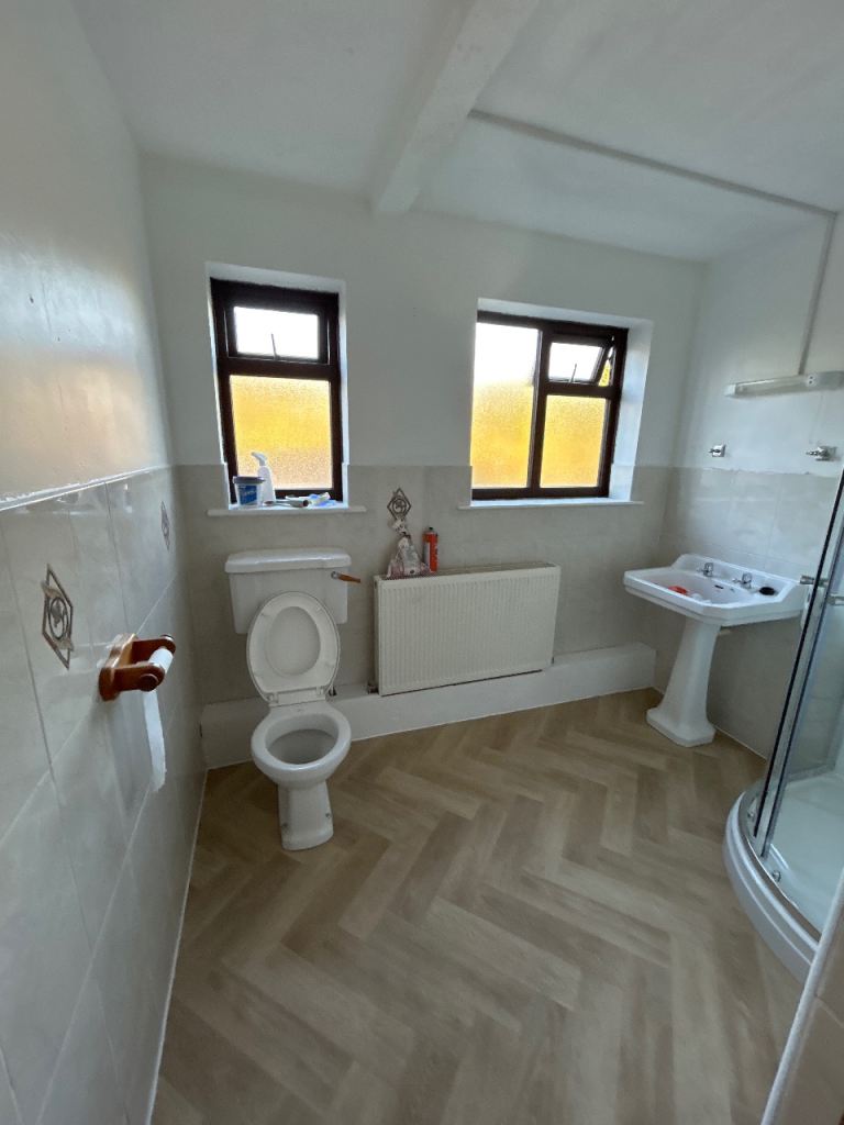 Flat Bindon Lane in Wareham
