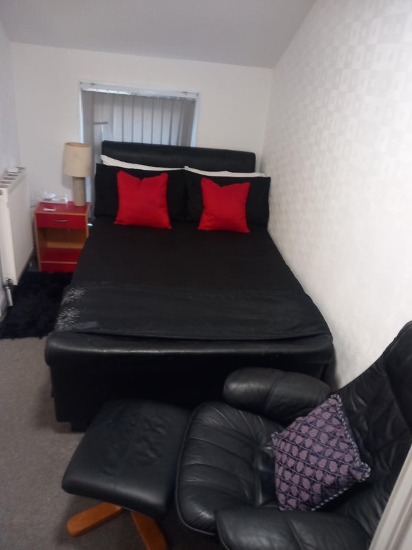 Room Vance Road in Blackpool