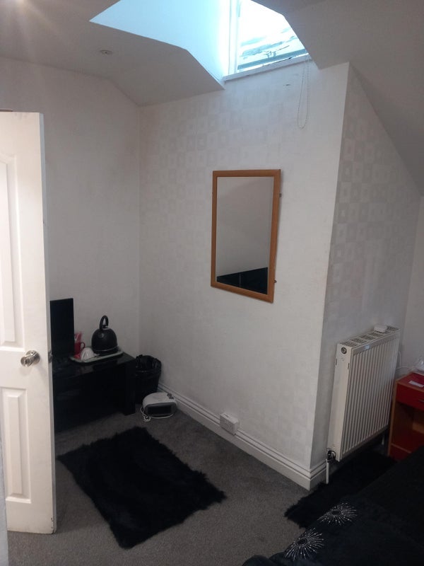 Room Vance Road in Blackpool