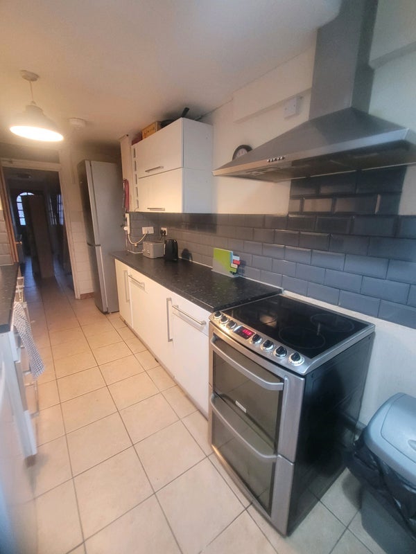 Room Nelson Road in Basildon