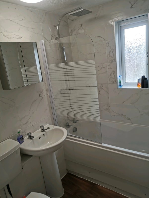 Room Nelson Road in Basildon