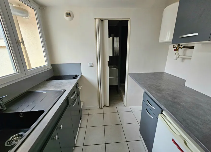 Room Rue des Sous Boutillettes in Épône