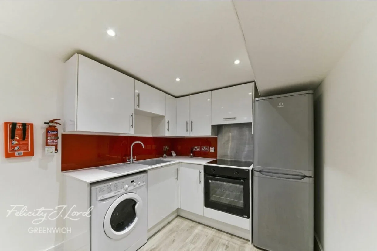 Flat Greenwich South Street in Greater London