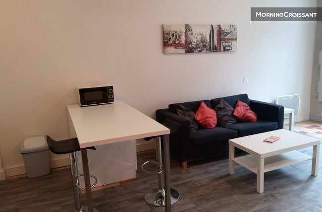 Flat Place du Pilori in Nantes