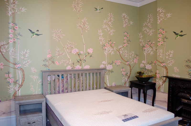 Room Bath Road in Bristol