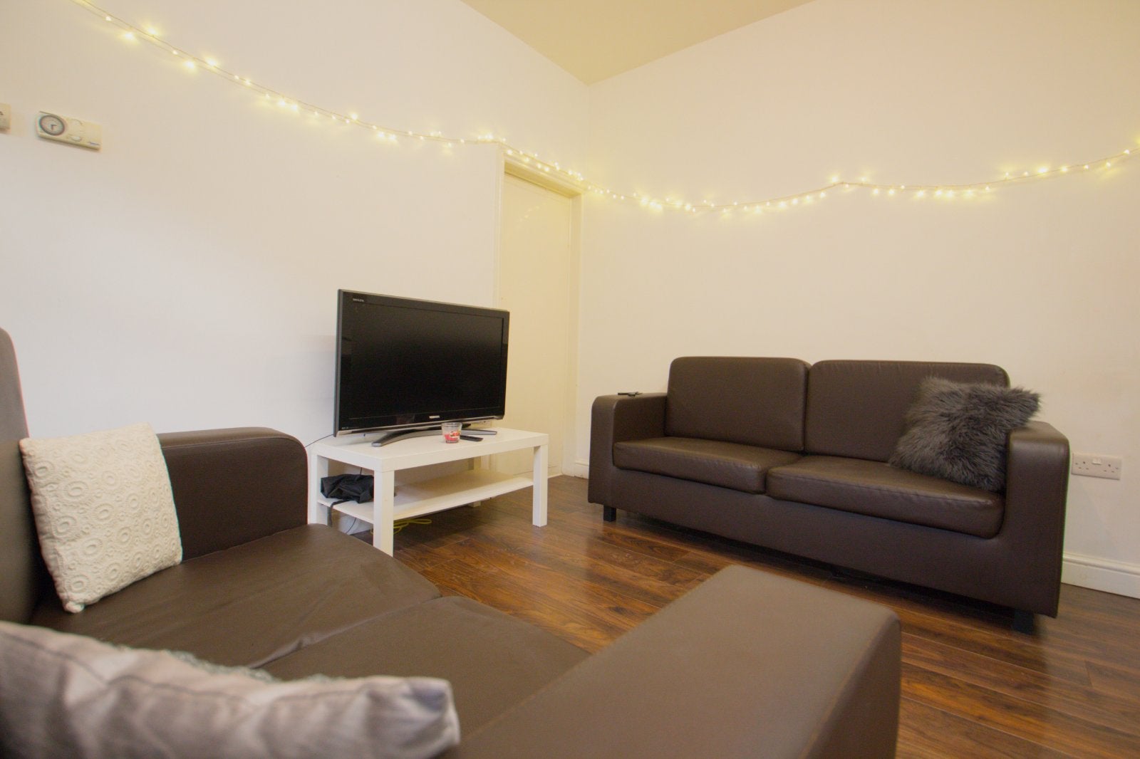House Thornville Grove in Leeds