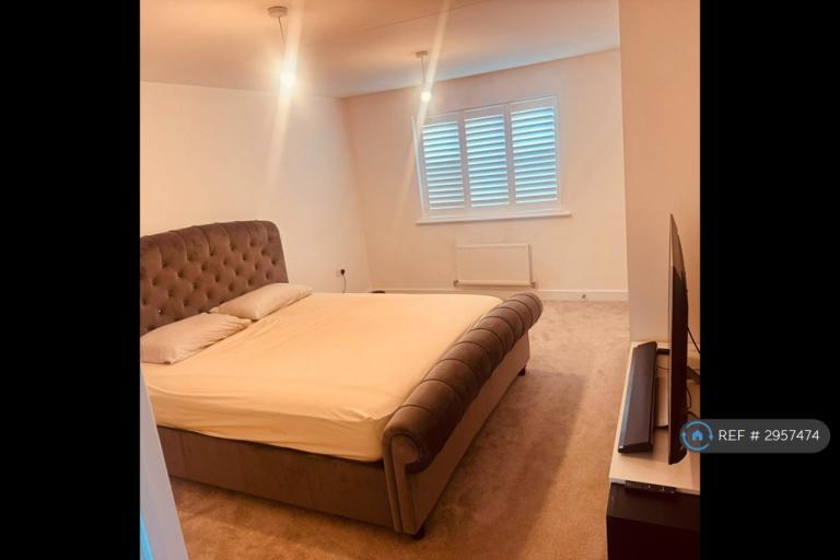 Room Meadow View in Ashford