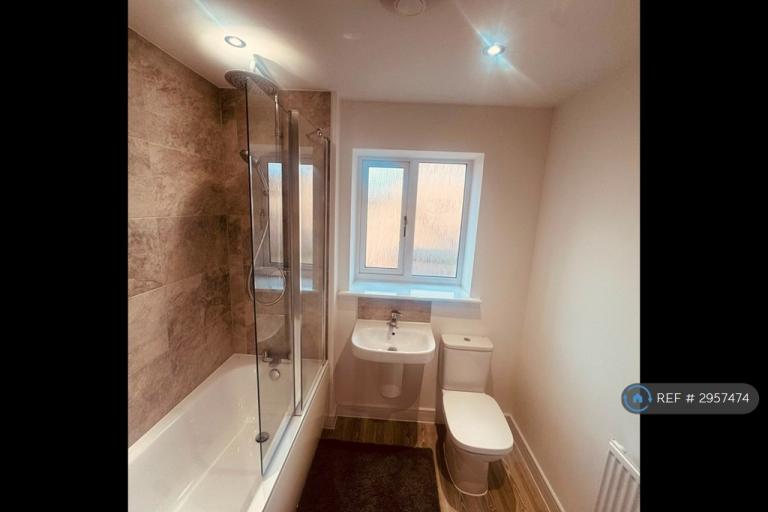 Room Meadow View in Ashford
