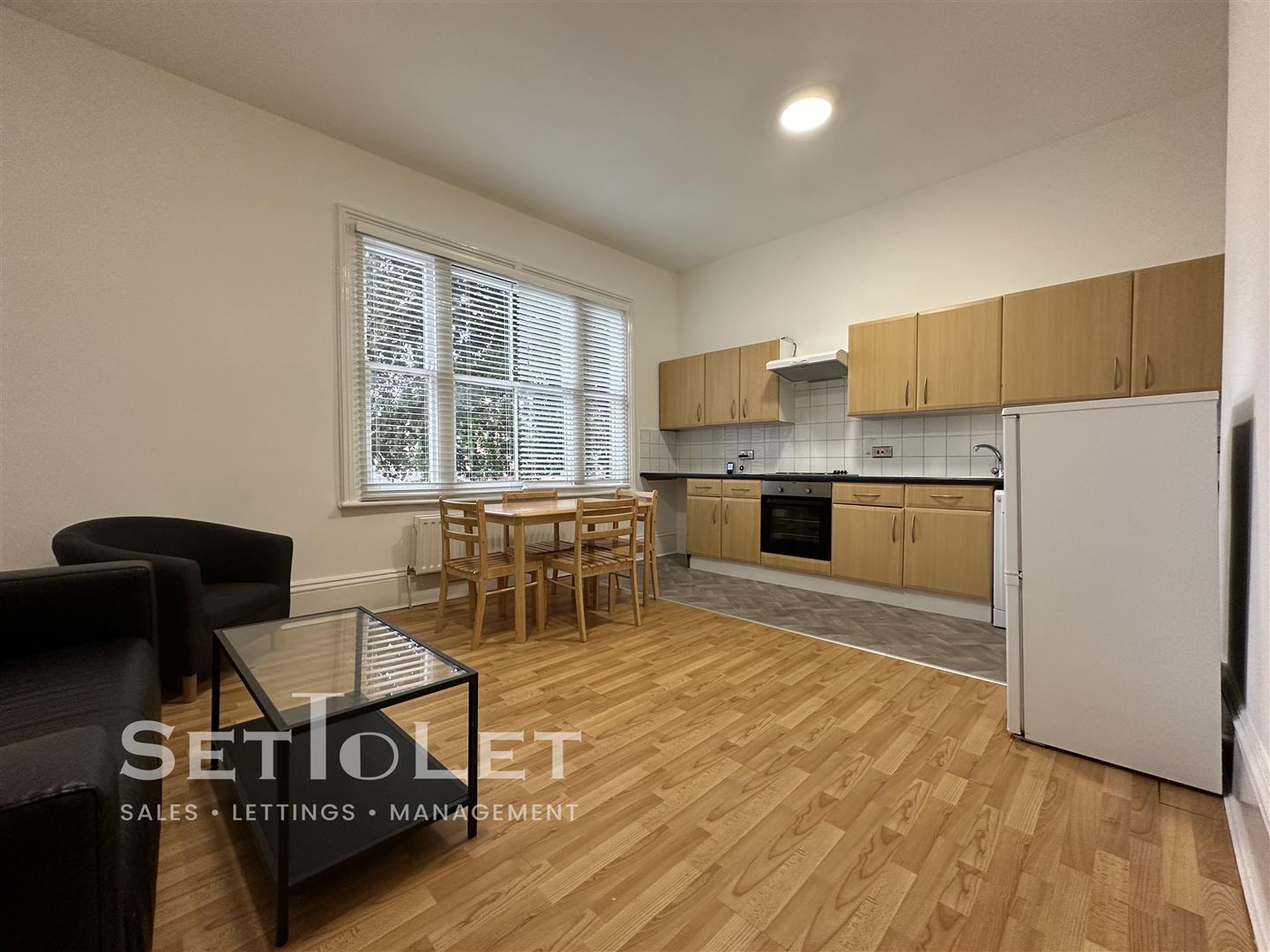 Flat Evington Road in Leicester
