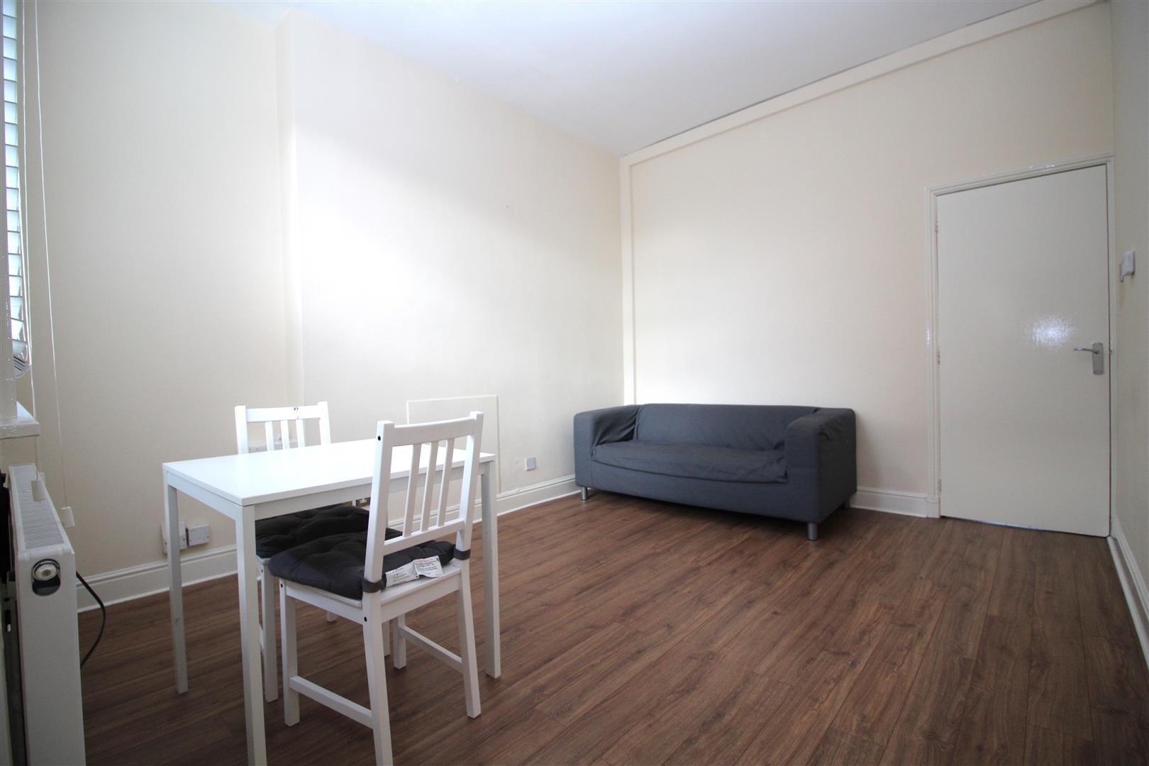 Flat Evington Road in Leicester