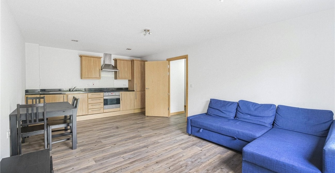 Flat Salisbury Road in Dartford
