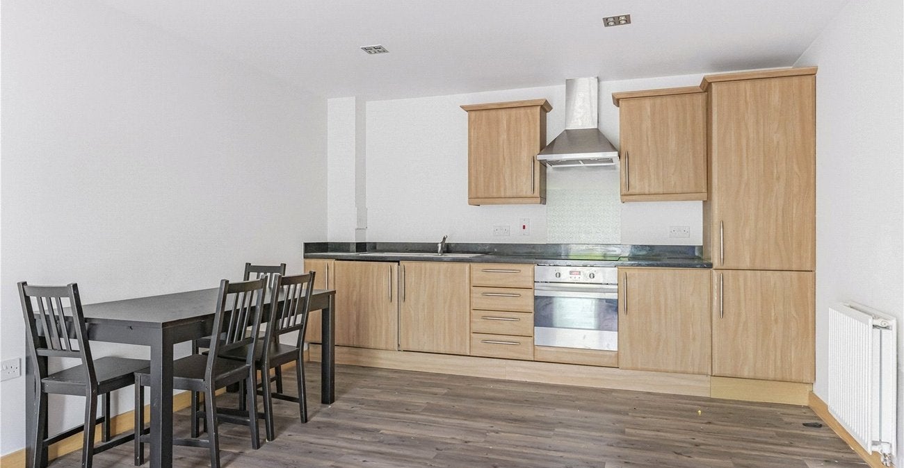 Flat Salisbury Road in Dartford