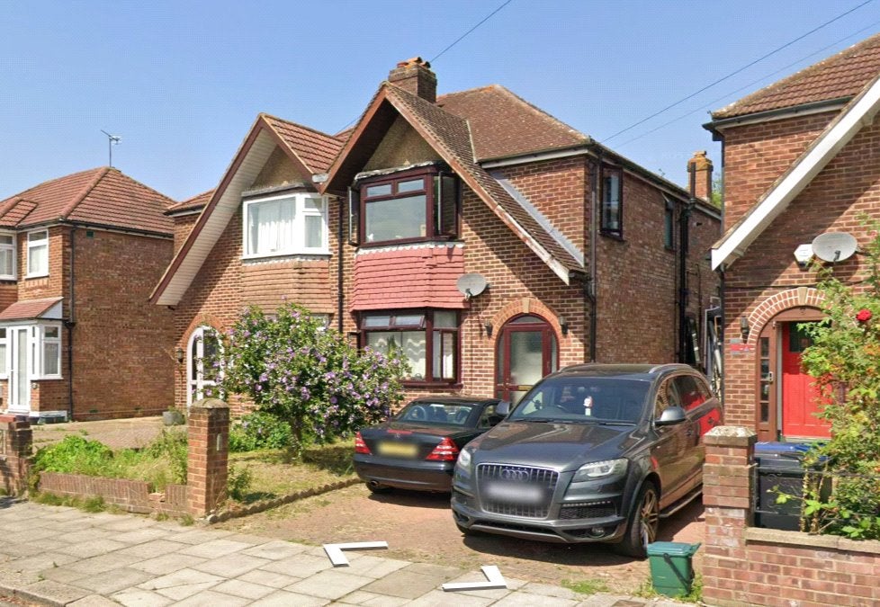 Room Woodrow Close in Greater London