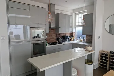 Flat Franciscan Road in Greater London