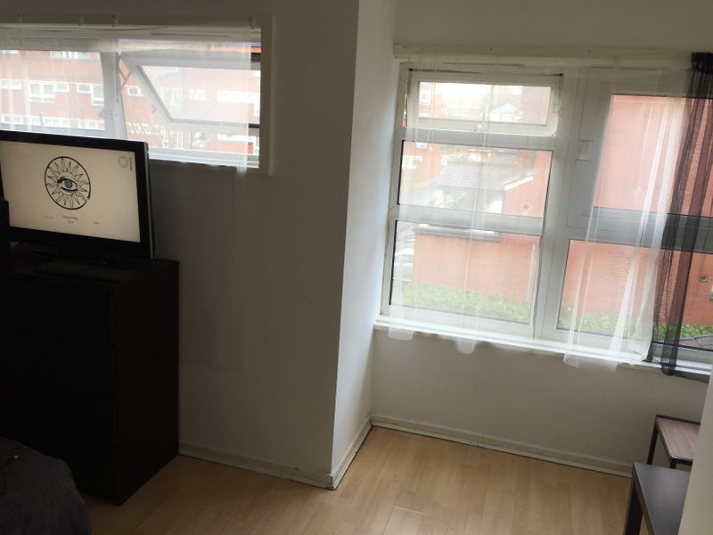 Room Kilby Avenue in Birmingham
