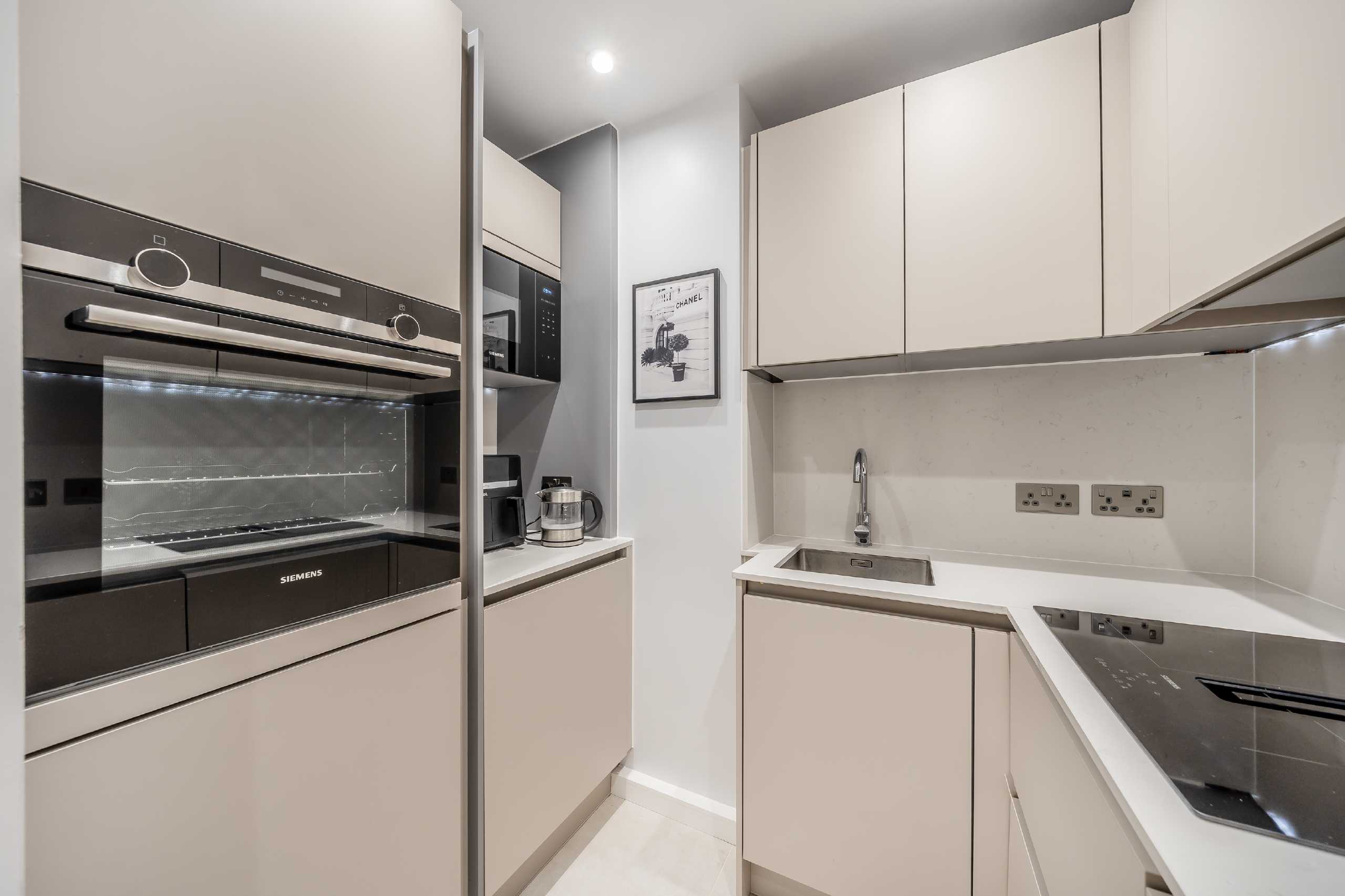 Flat Hallam Street in City of Westminster
