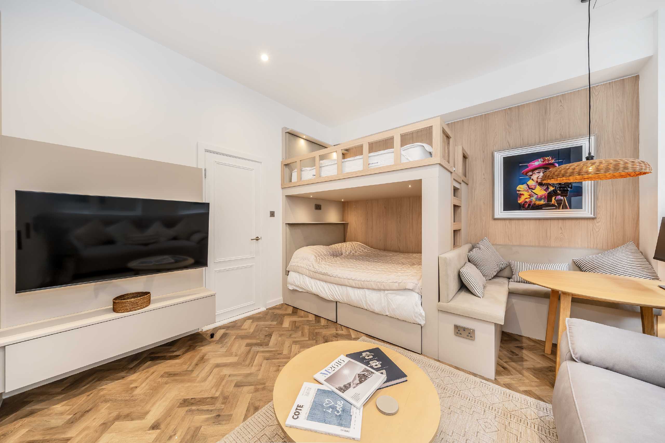 Flat Hallam Street in City of Westminster