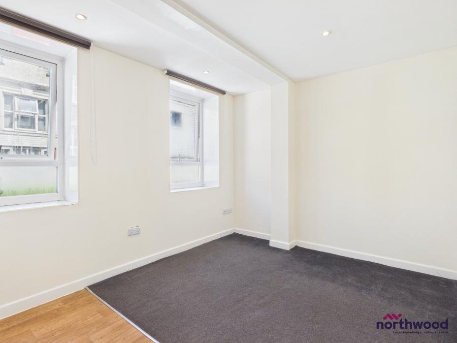 Flat Saxon Street in St Leonards