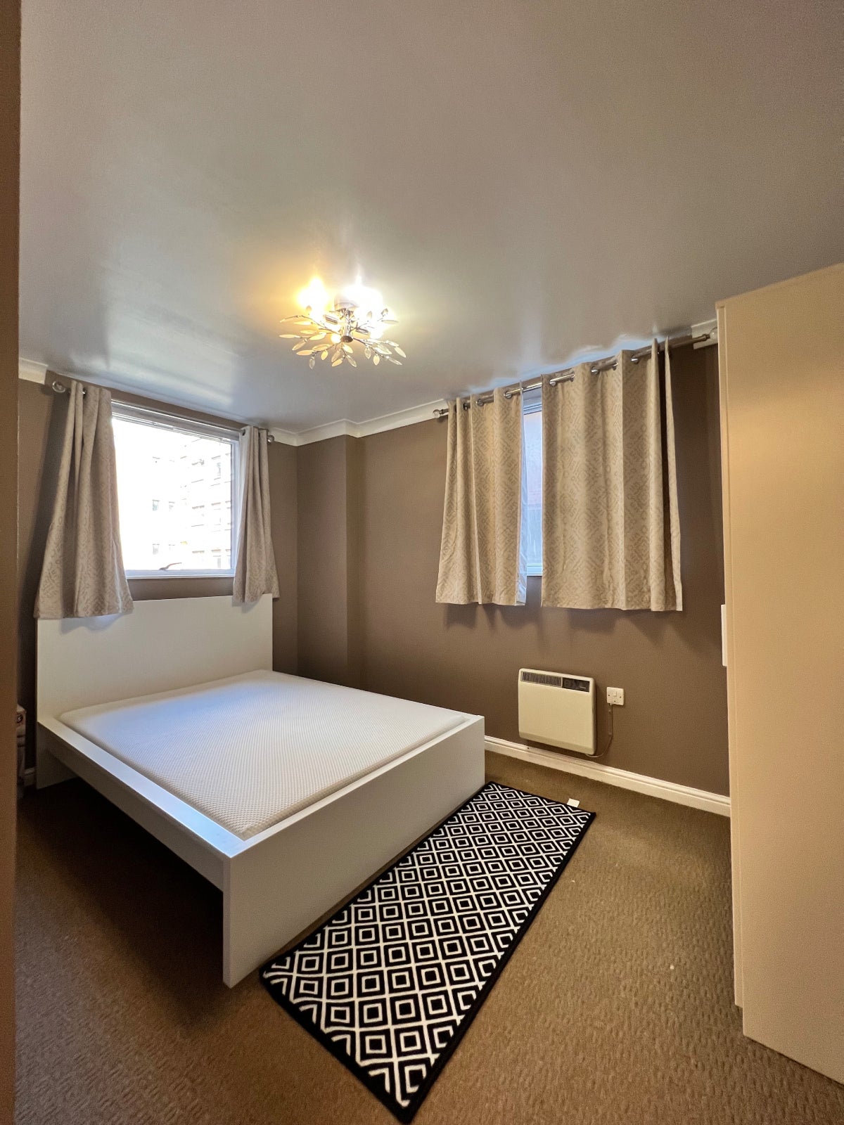 Flat Garrard Street in Reading