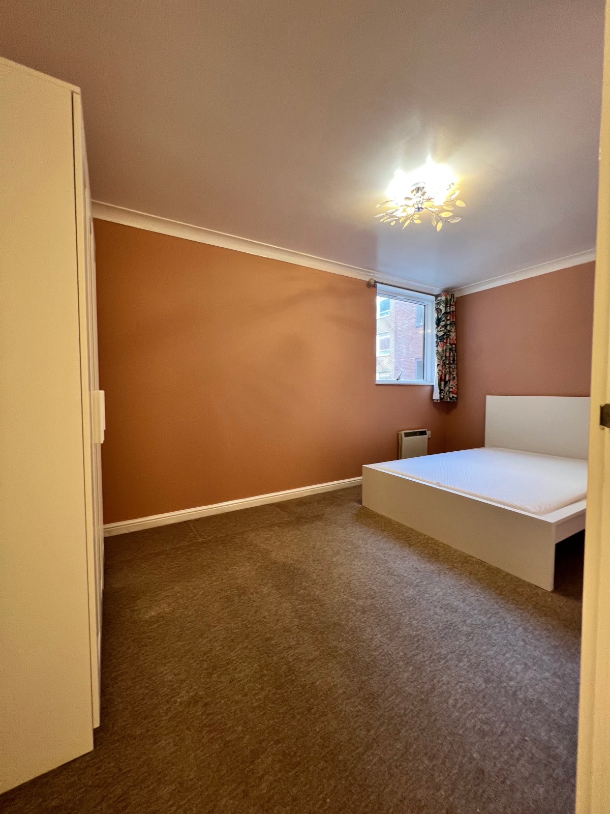 Flat Garrard Street in Reading