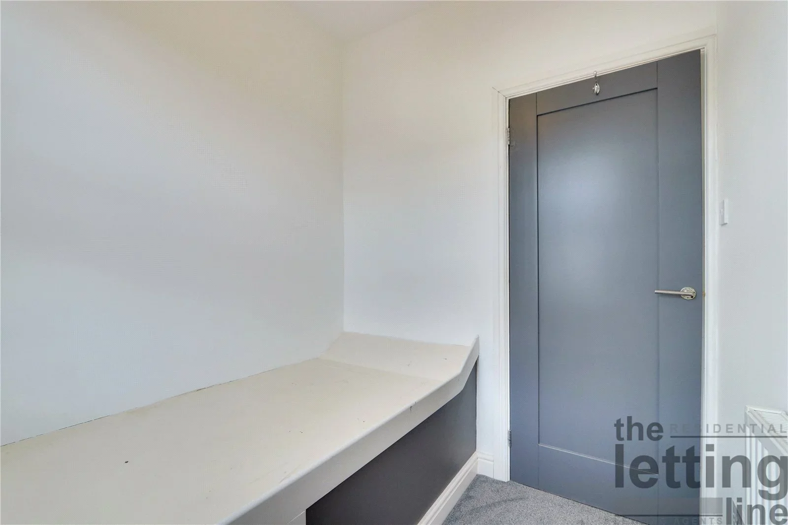 Flat Lea Road in Greater London