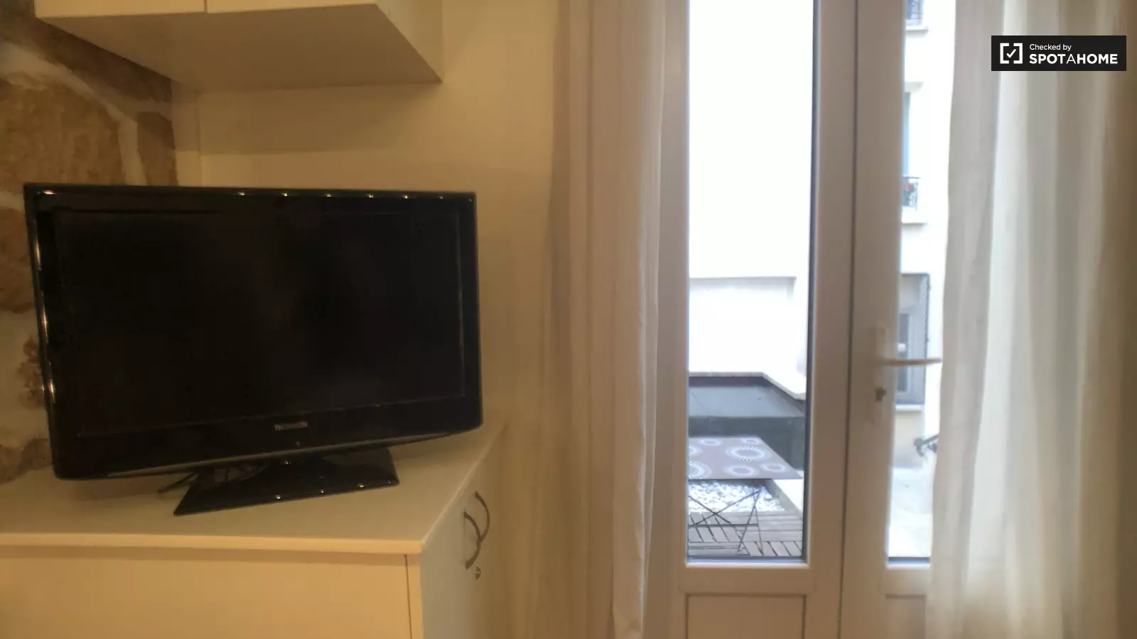 Flat Rue Lamarck in Paris