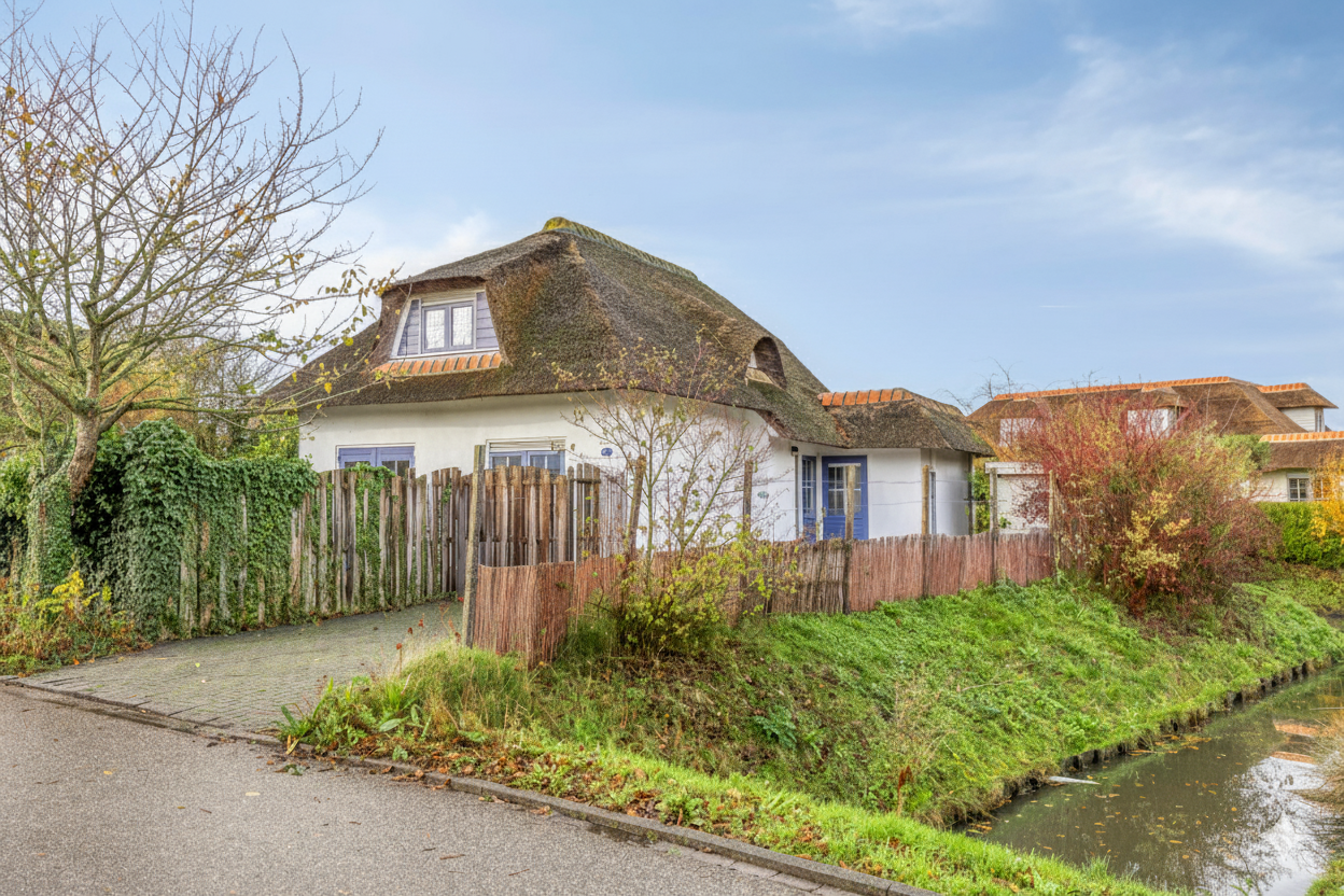 Huis Eb en Vloed 52 in Domburg
