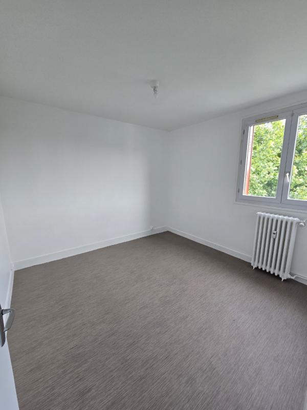 Appartement Rue Louis Hanot à Charleville-Mézières