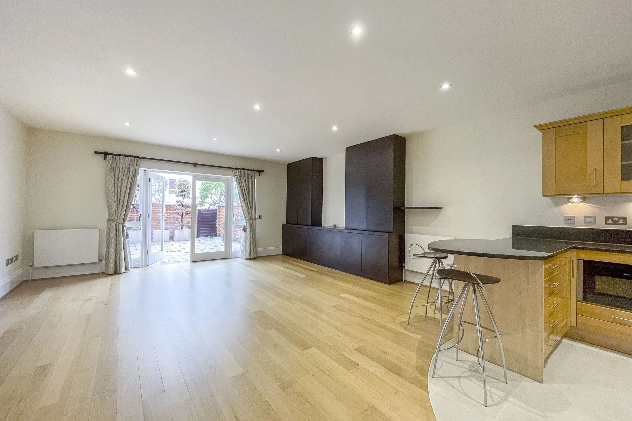 House Deodar Road in Greater London